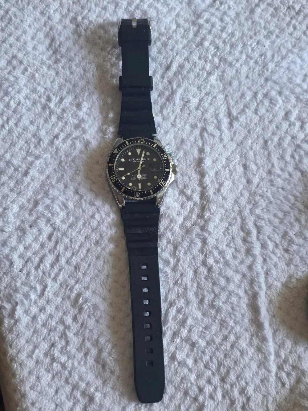 Stuhrling Original Black Dial Silver Case Diver Watch with Black Strap Need Batt